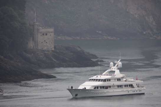 02 July 2021 - 20-06-31

------------------
Superyacht Constance returns to Dartmouth